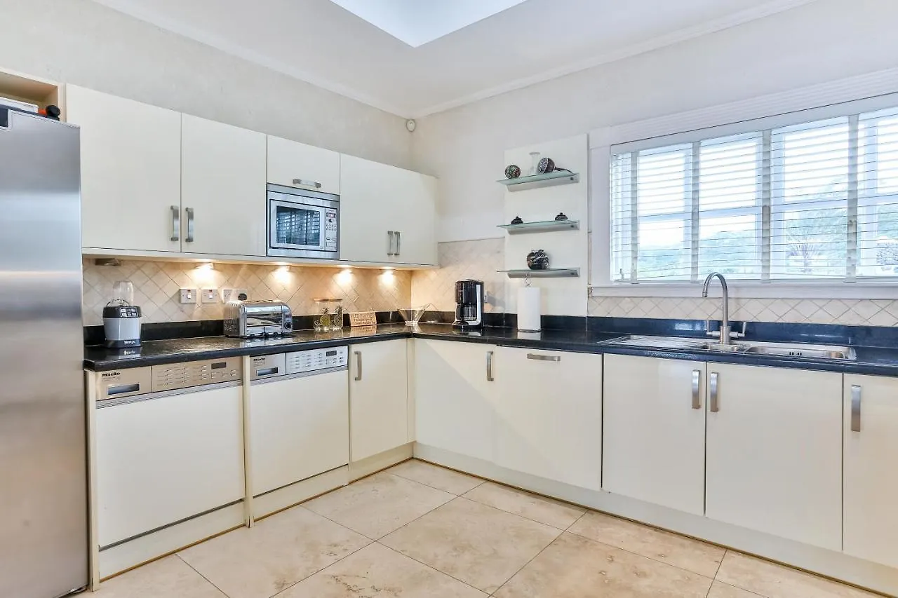 Cayman Villa - Contemporary 4 Bedroom Villa With Stunning Ocean Views Villa Cap Estate