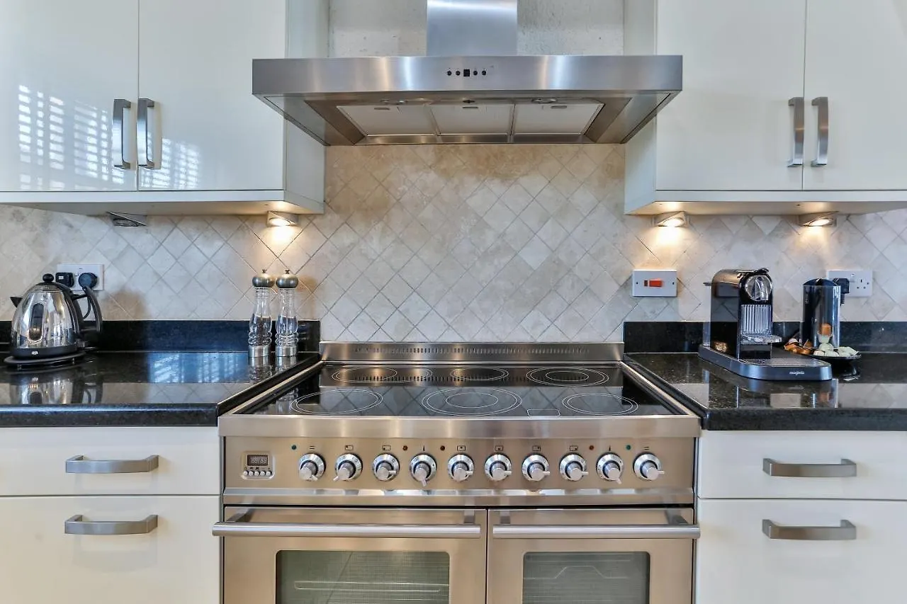 Cayman Villa - Contemporary 4 Bedroom Villa With Stunning Ocean Views Villa Cap Estate 0*,