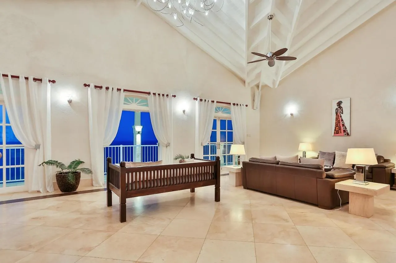 Cayman Villa - Contemporary 4 Bedroom Villa With Stunning Ocean Views Villa Cap Estate
